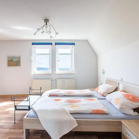 Flat In Near The Battenberg (Eder)